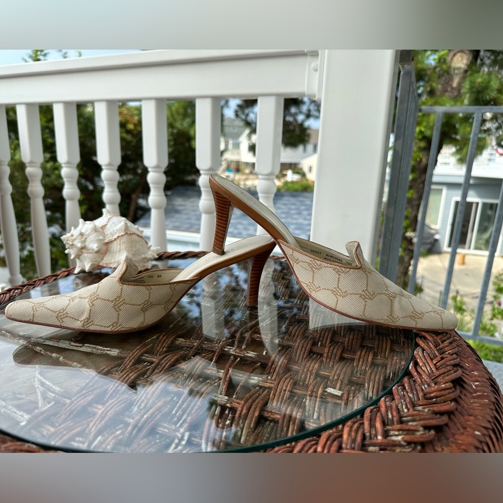 Lauren Ralph Lauren CECILY Beige & Tan Slip-On Sandals - Size 8 B- Cream color - Picture 3 of 11